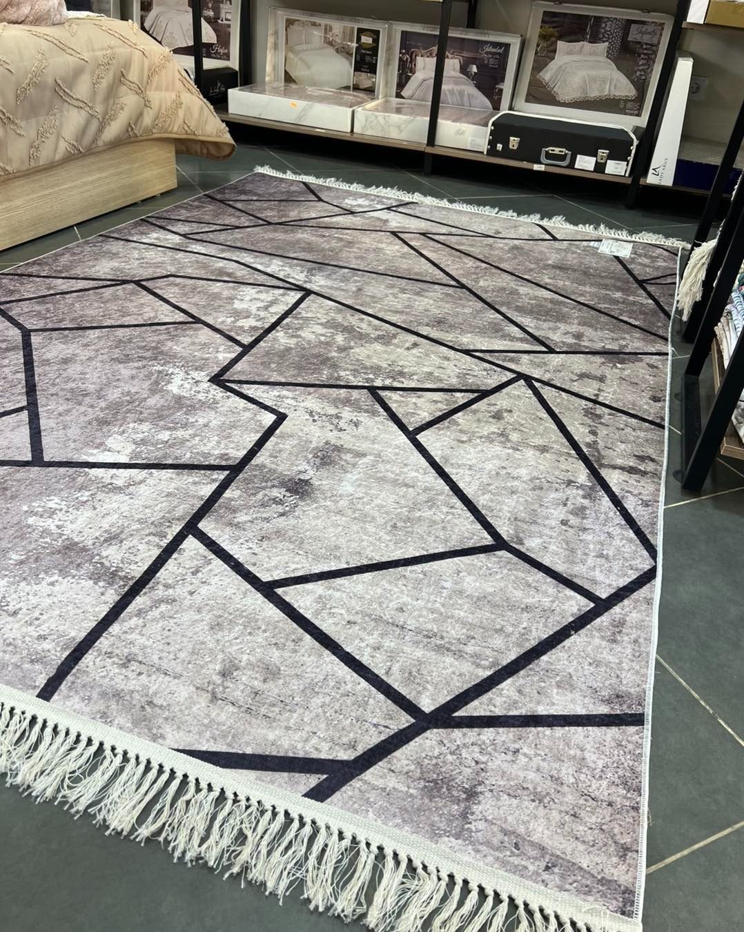 tapis de salon 160x230cm  et 180x280cm