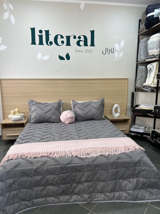 Offre Spéciale : Couvre-lit 3 Pièces + Livraison Gratuite 🚚